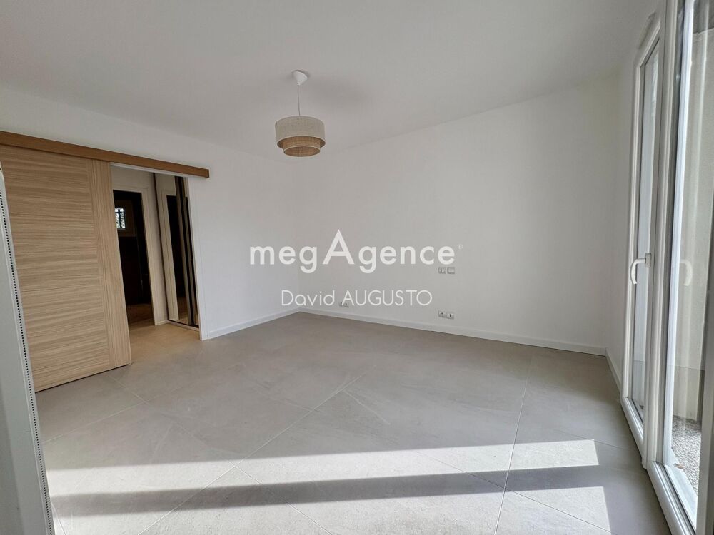 � vendre  Maison Dommartin (69380)