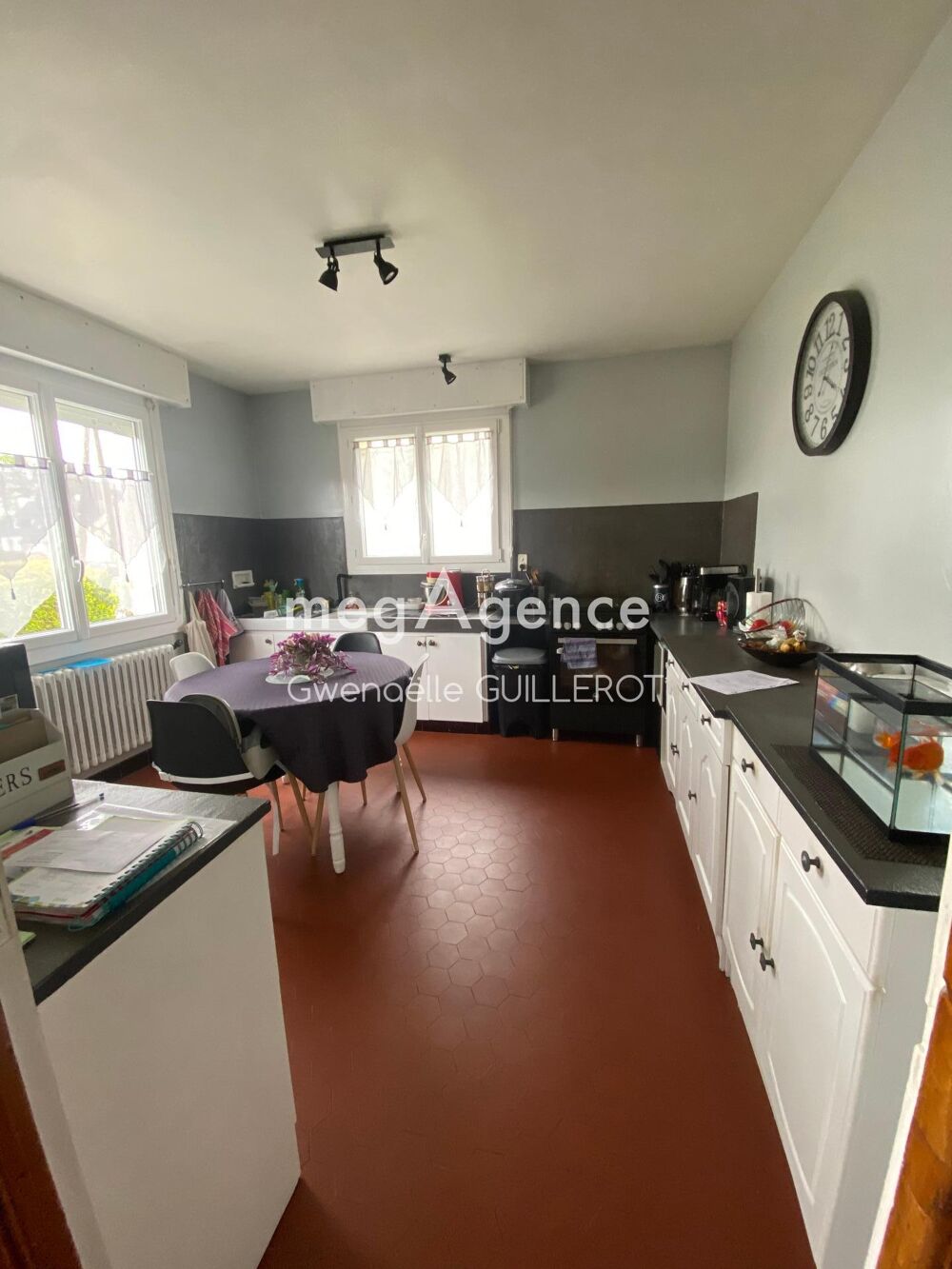 Maison neobretonne sur un vaste terrain constructible