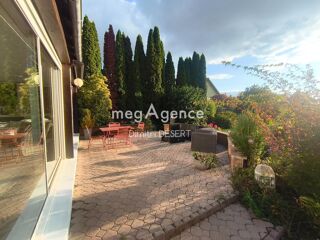  Maison à vendre 10 pièces 193 m²