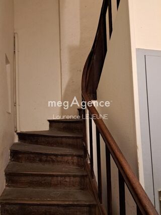  Immeuble à vendre 372 m²