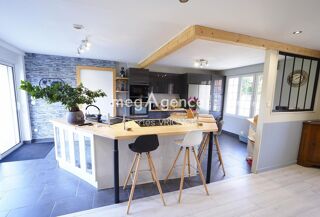  Maison à vendre 8 pièces 245 m²