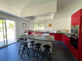  Maison à vendre 10 pièces 309 m²