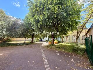  Immeuble à vendre 419 m²