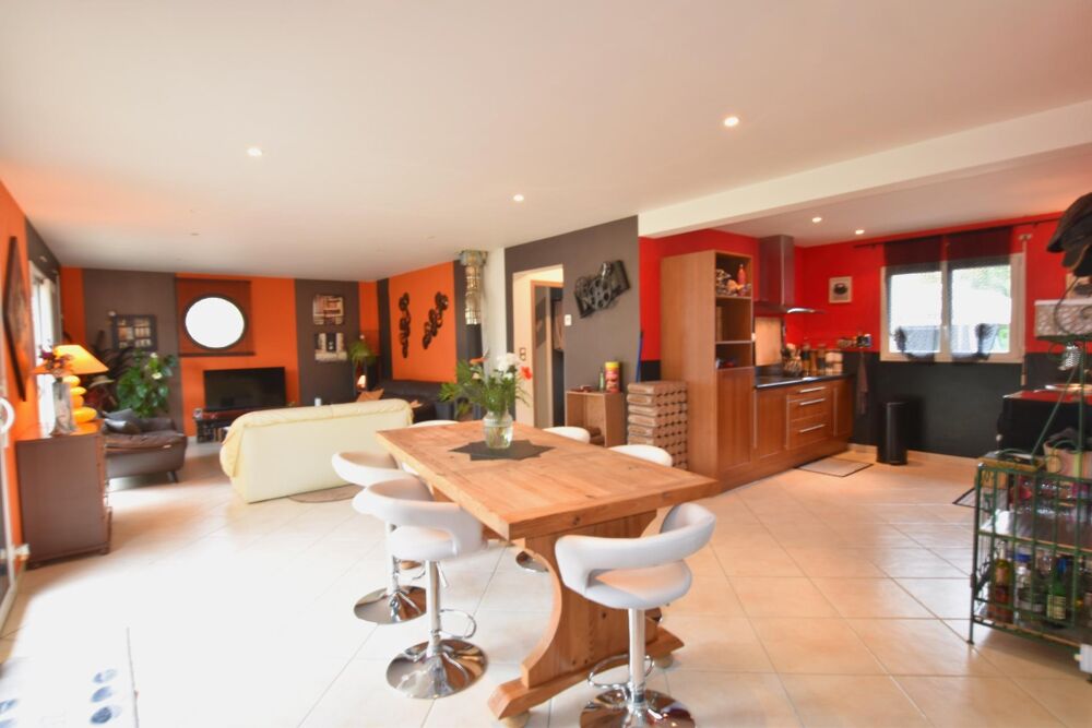 Vente Maison Maison, 140m², 5 pièces Kerlaz