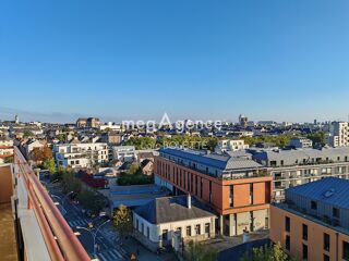 Vente Appartement Coup de cœur assuré ! Appartement lumineux au dernier étage avec vue dégagée Rennes