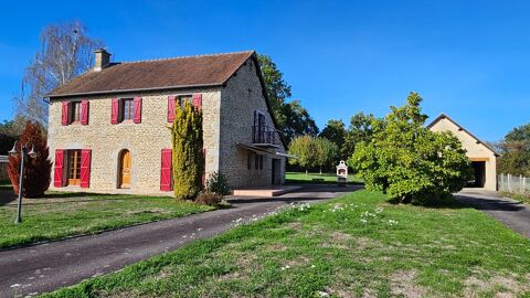   Maison en pierre 4 chambres + terrain 2500m² Maison - 5 pièce(s) - 145 m²