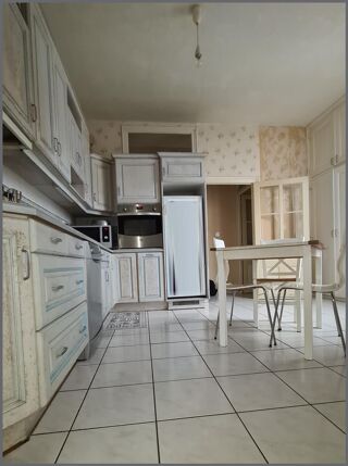  Maison à vendre 10 pièces 160 m²