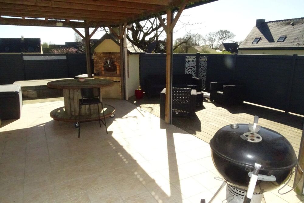 Maison 160m²- Terrain 1127m²- Piscine-Jacuzzi