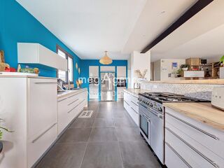  Maison � vendre 10 pi�ces 273 m�