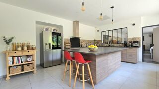  Maison à vendre 15 + pièces 450 m²