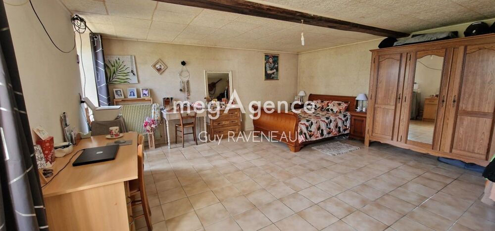 Vente Maison À quelques minutes de Thouars – Maison familiale avec jardin clos, garage et potentiel d'agrandissement Thouars