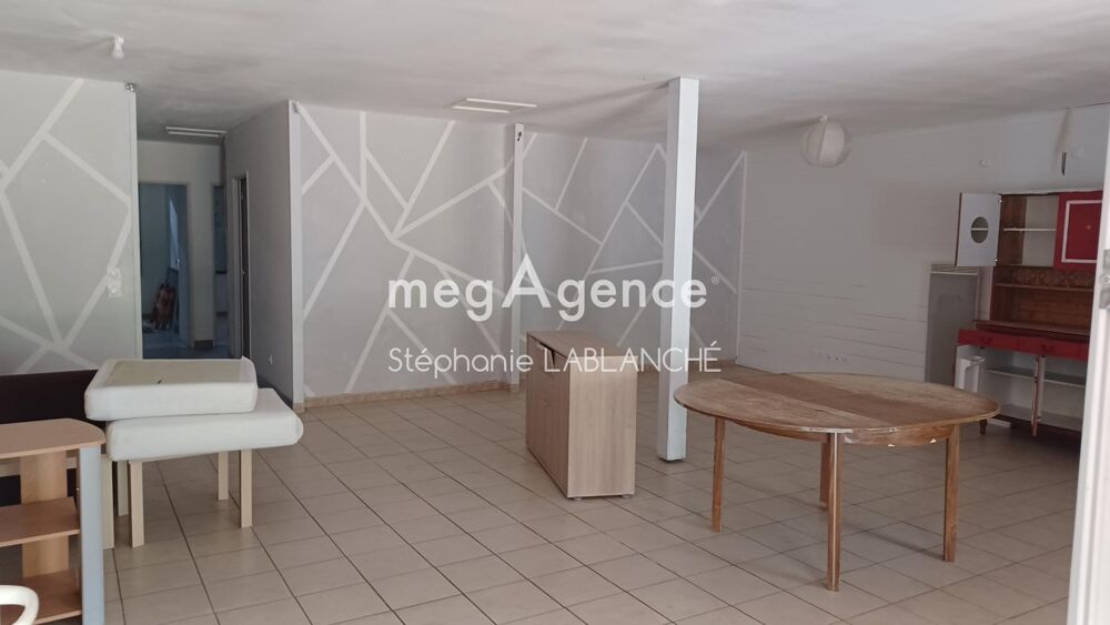 Vente Immeuble Ensemble immobilier 162 M² Beaumont de Lomagne Beaumont-de-lomagne