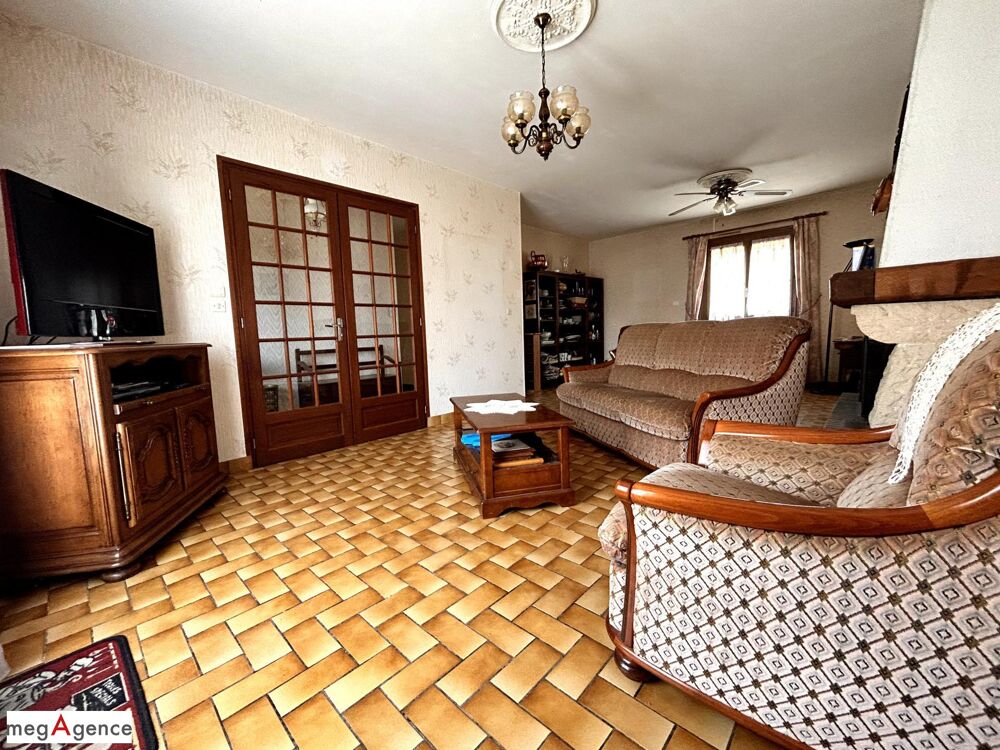 Maison de plain-pied - 4 chambres - garage -