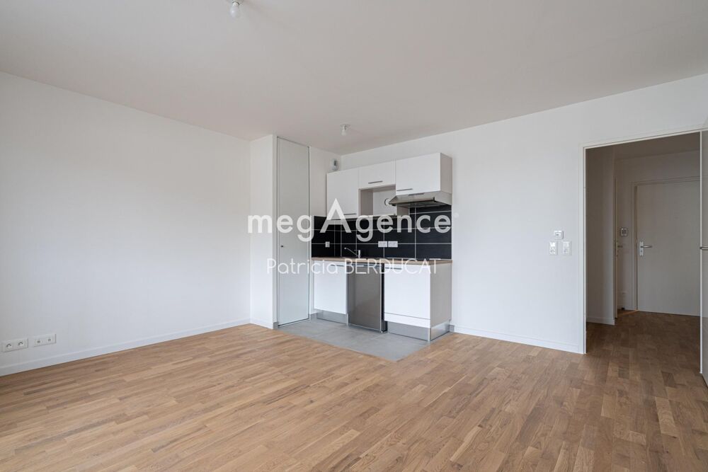 Vente Appartement Deux pièces 49m² avec extérieur et parking Saint-maur-des-fosses