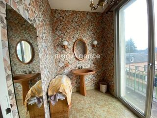  Maison  vendre 8 pices 200 m