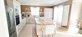  Maison  vendre 7 pices 223 m