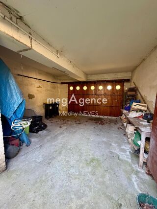  Immeuble à vendre 322 m²