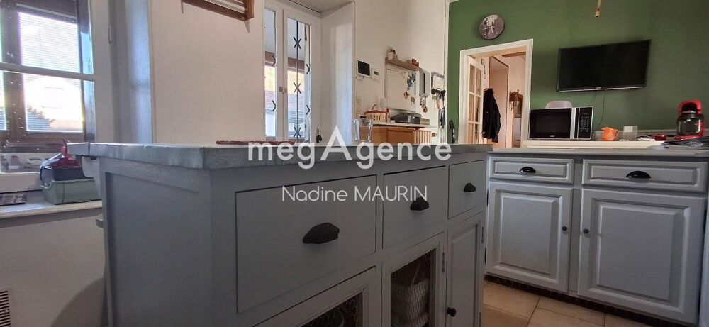 Vente Maison Proche de Blois, maison de 136 m² avec un terrain de 950 m² Cormeray