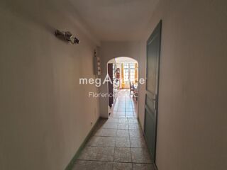  Maison à vendre 15 + pièces 297 m²
