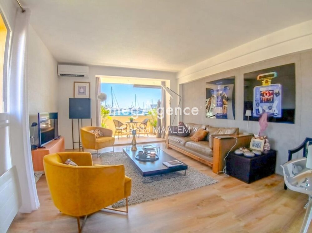 Appartement de 93m2 aux Marines de Cogolin