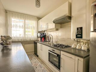  Appartement � vendre 5 pi�ces 86 m�