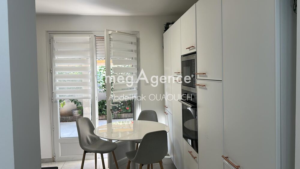 Vente Maison Villa cinq pièces 120 m² Saint-gilles
