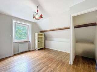  Maison à vendre 10 pièces 252 m²