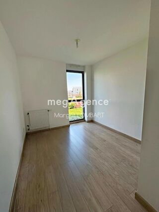  Appartement  vendre 4 pices 86 m