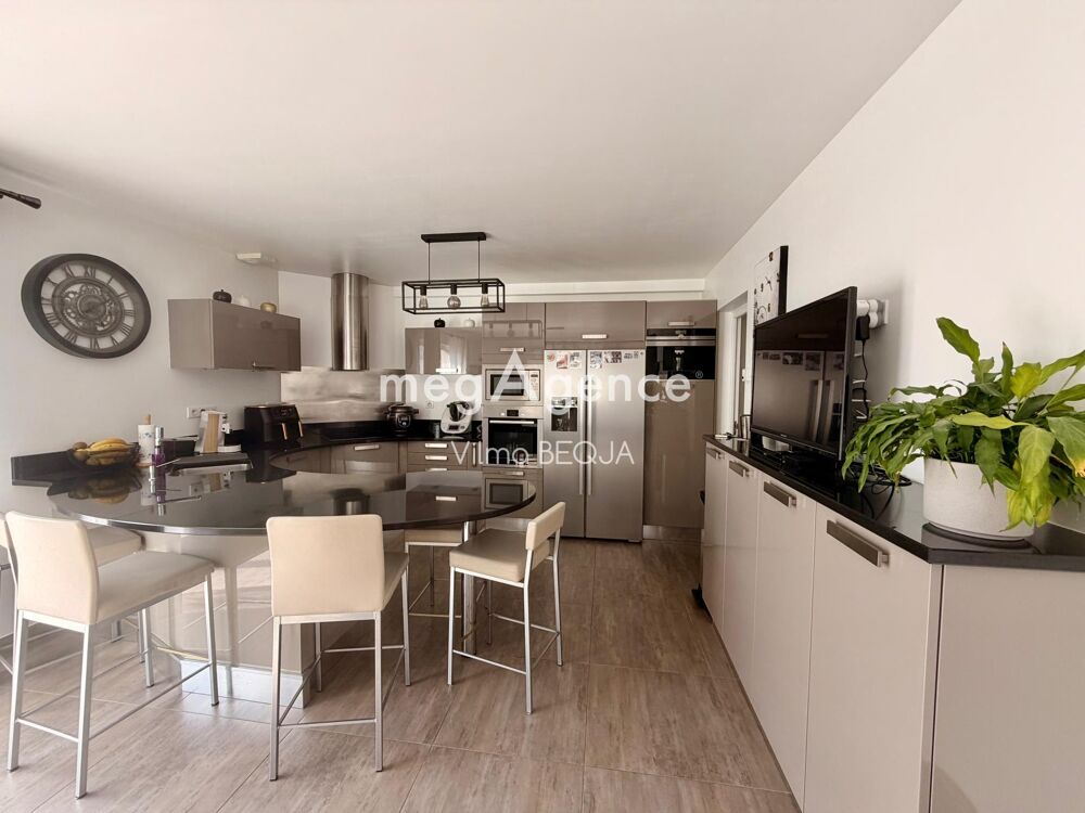 Maison contemporaine dexception  185 m²  5 chambres  Prestations de qualité