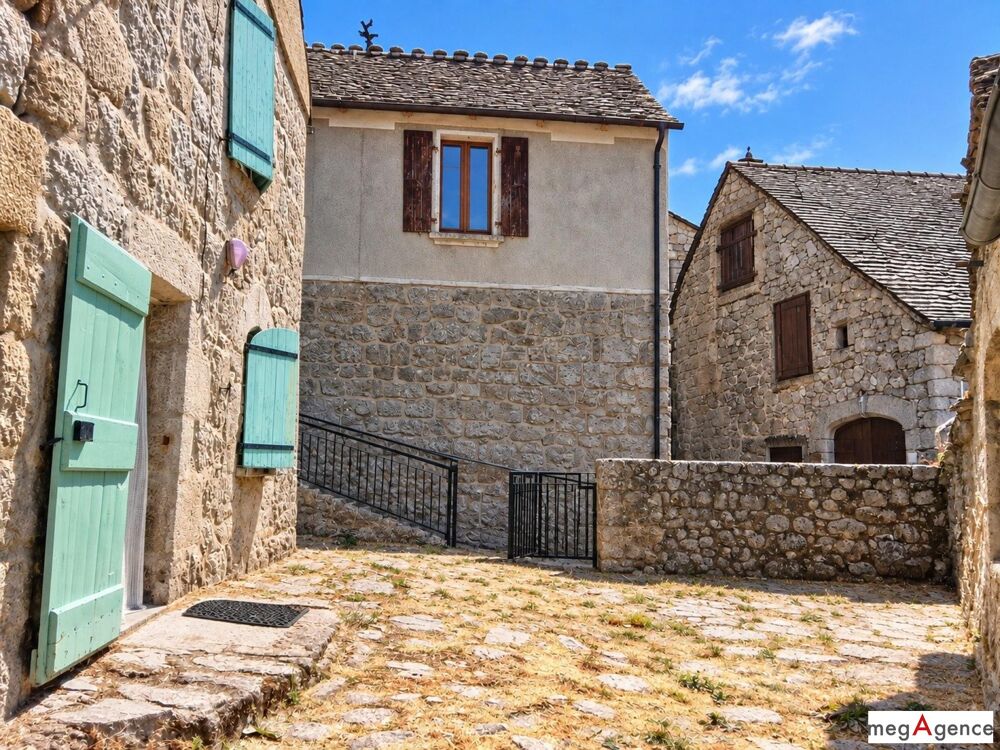 Vente Maison Pont de Montvert – Ruine en pierre avec terrain de 44 m², fort potentiel de rénovation Pont de montvert - sud mont lozere