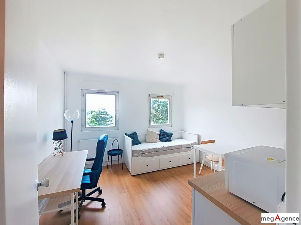 Ile de Nantes - Beaulieu - Studio meublé au 1er étage avec ascenseur