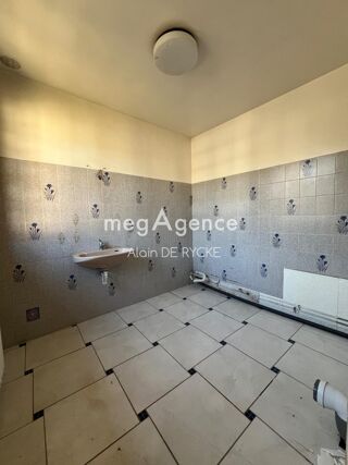  Maison  vendre 7 pices 160 m