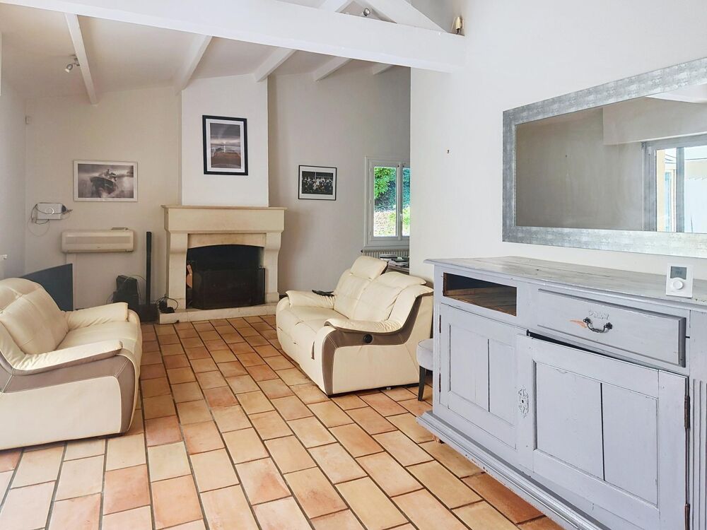 Maison 5 pièces 149 m2 avec piscine