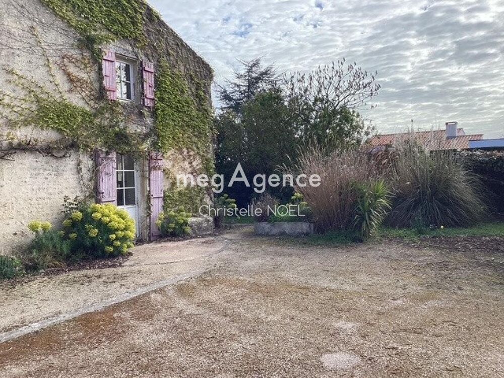 Vente Maison A la campagne,proche de la fôret de ste Gemme la plaine,venez découvrir cette charmante maison à rénover Sainte-gemme-la-plaine