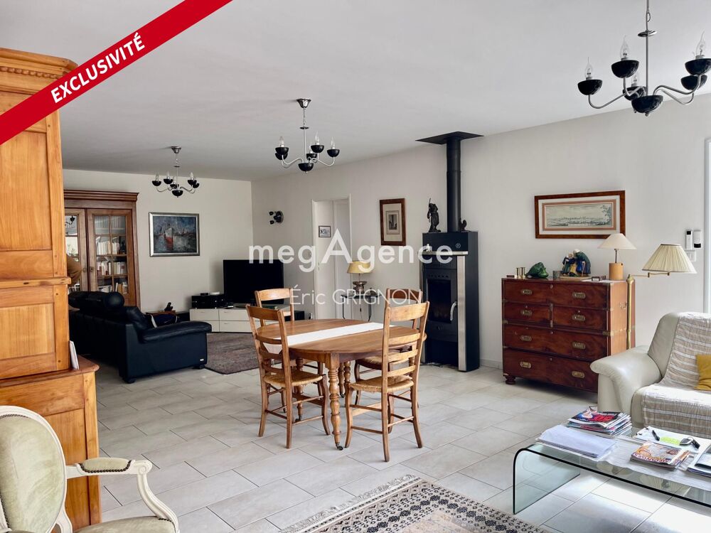 Maison 174m / 6 pièces + garage de 55m2 et Spa de nage et sauna