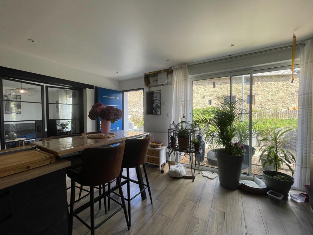 Maison (5 pièces) Baguer-Pican