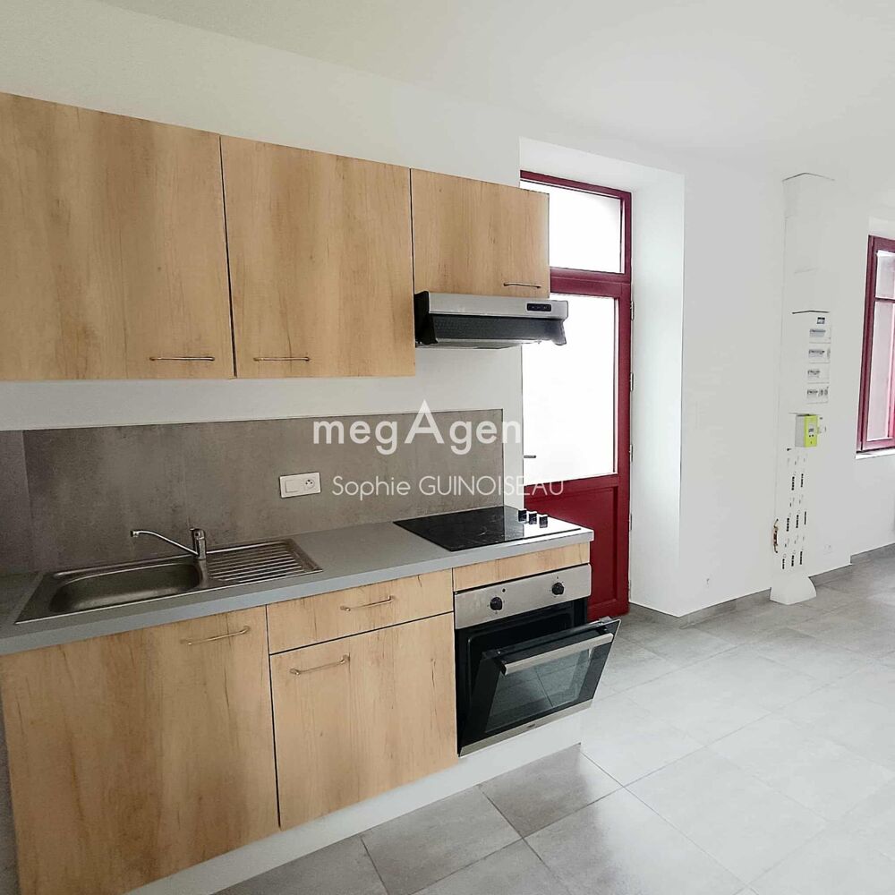Mauléon, Maison 85m2, entièrement rénovée.