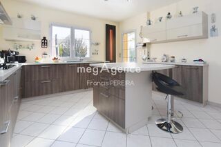  Maison à vendre 8 pièces 182 m²