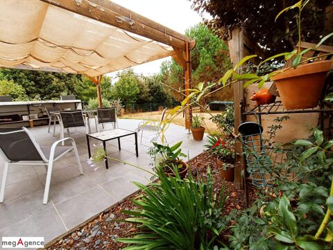   Belle maison soignée 160M2 au calme/proche de tout Maison - 6 pièce(s) - 160 m²