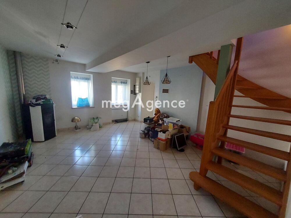 Vente Maison ERNÉE – Maison  d'environ 90 m² avec terrain de 500 m² et grand garage Ernee
