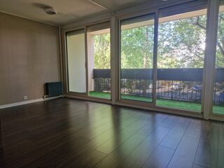  Appartement à louer 1 pièce 32 m²