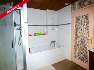  Maison � vendre 8 pi�ces 234 m�