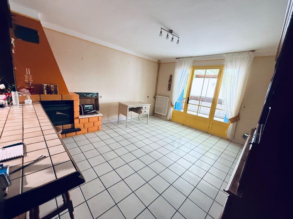 Villa de 110 M2, 4 chambres, terrain 810 M2