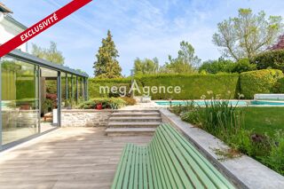  Maison à vendre 7 pièces 241 m²