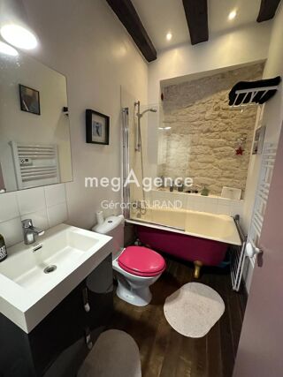  Immeuble à vendre 101 m²