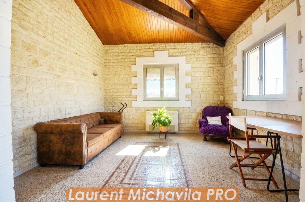 Villa de caractère 192m2 · 7 pièces · 1200 m² de terrain - piscine 4 x 7m