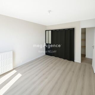 Appartement � louer 5 pi�ces 107 m�
