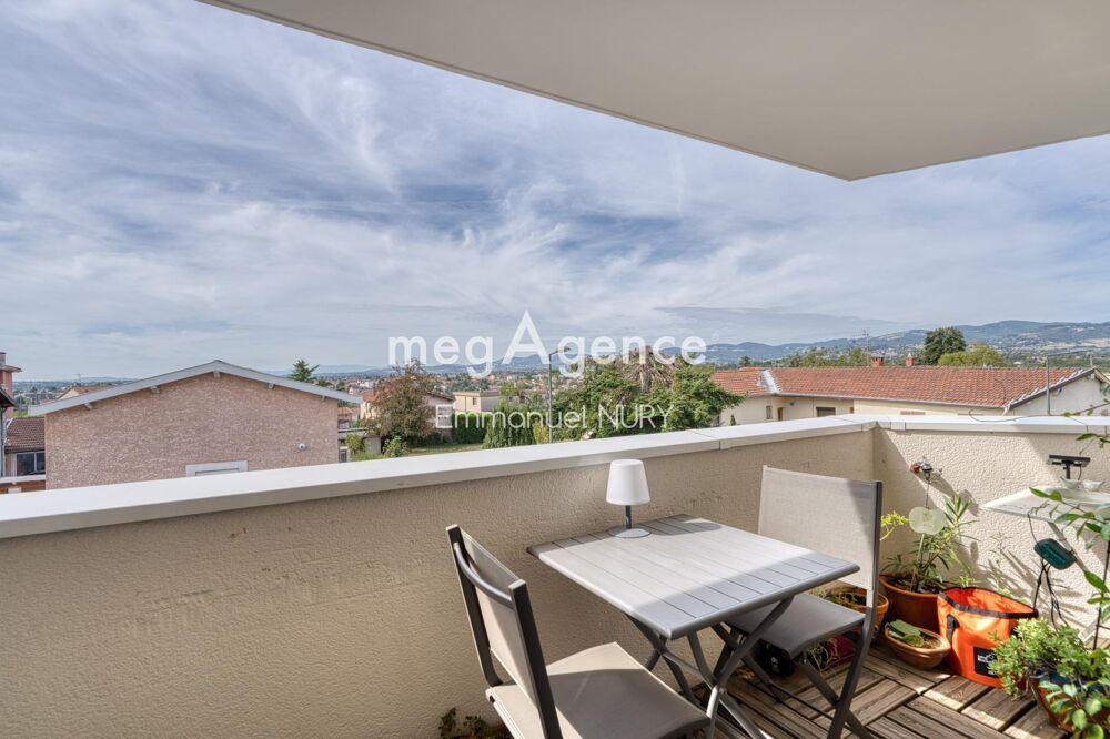 Vente Appartement Cœur de Saint Genis-les-Ollières – T4 duplex avec balcon & parking + garage Saint-genis-les-ollieres
