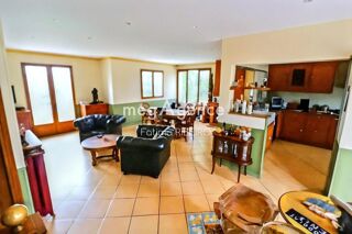  Maison  vendre 6 pices 124 m