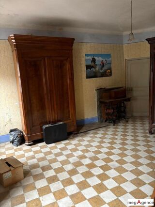  Maison  vendre 12 pices 323 m